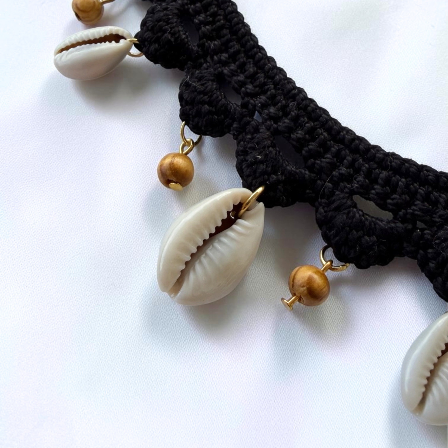 Colar Crochet - Ondas - Preto