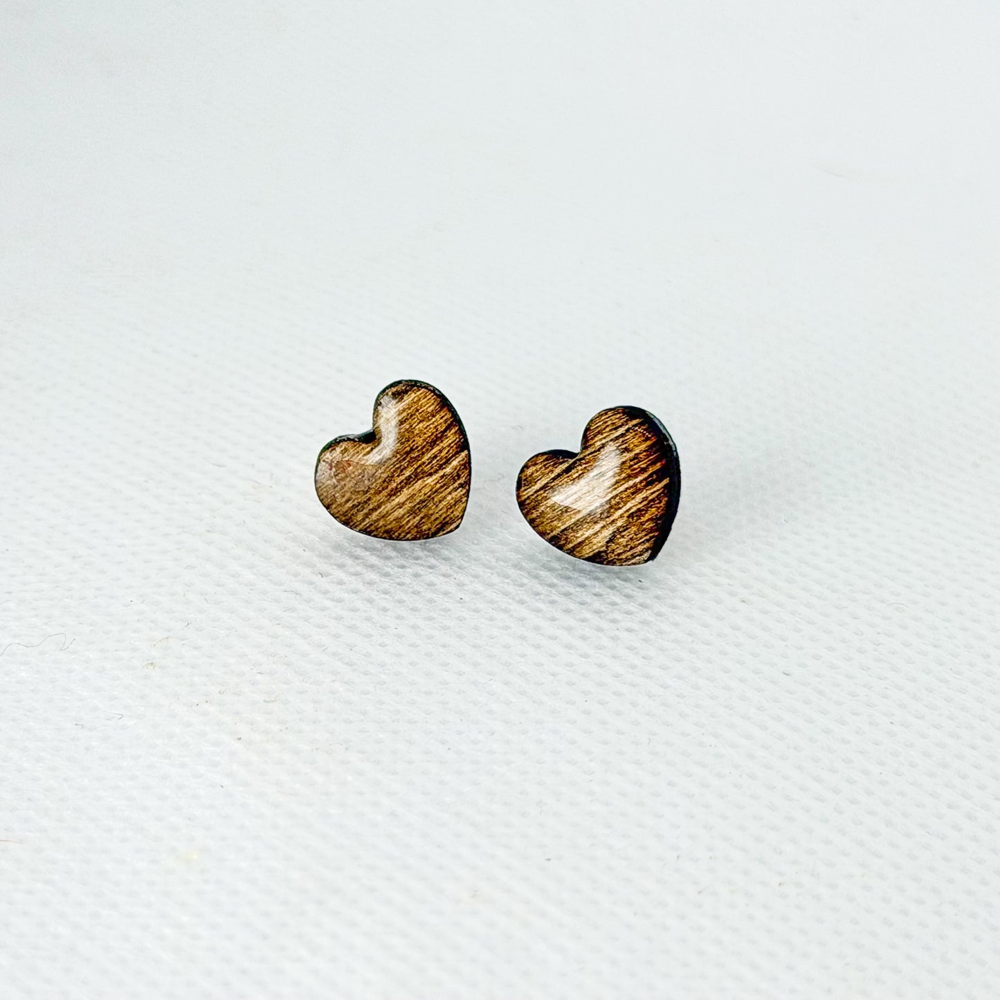 Brincos Coração de Madeira